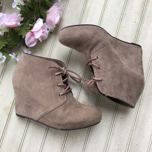 xappeal wedge booties